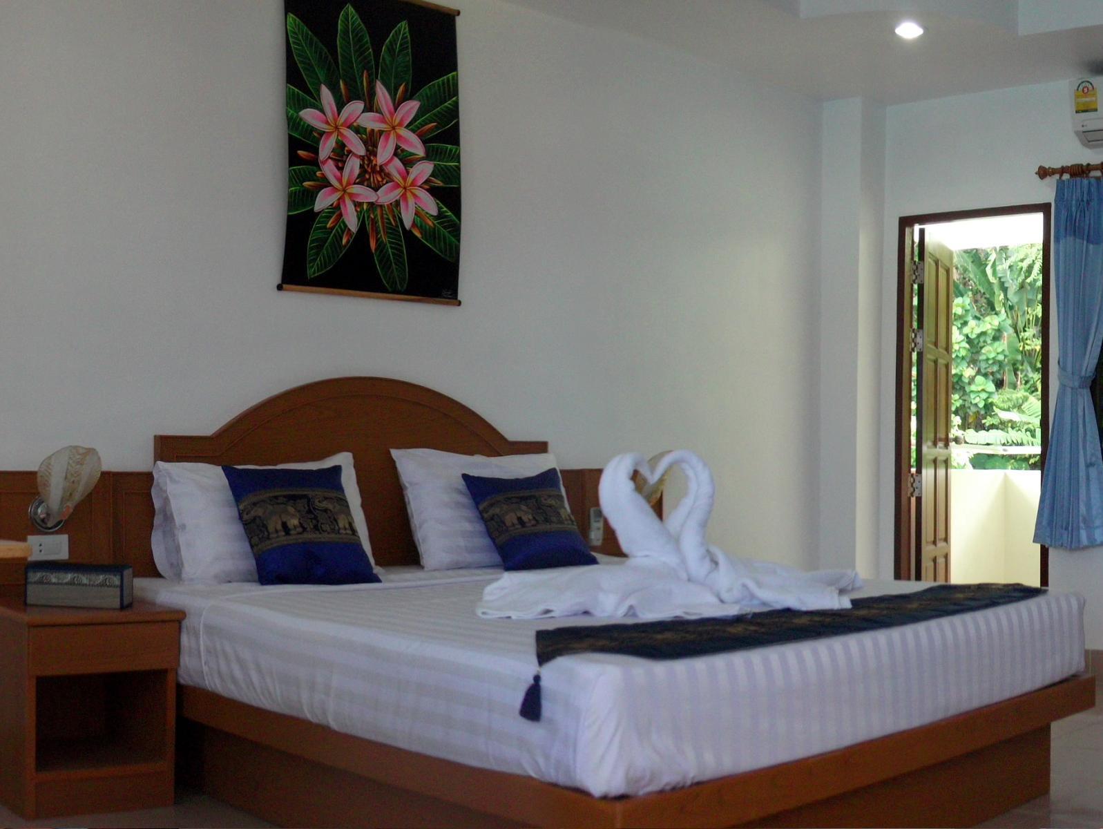 Neeraja 2* Patong